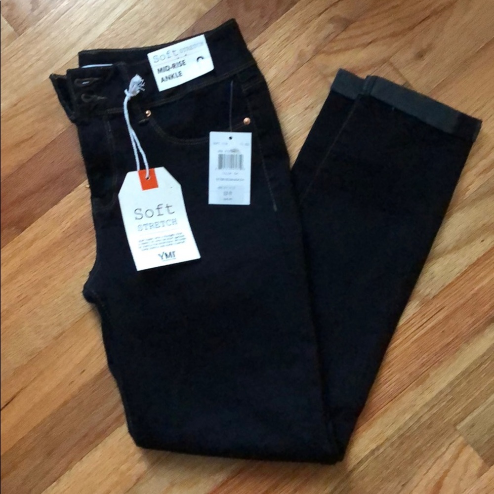 YMI skinny ankle jeans
